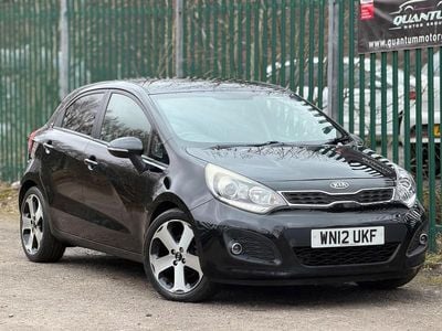Used Kia Rio 107 HP (78 kW) 2012 Black Hatchback