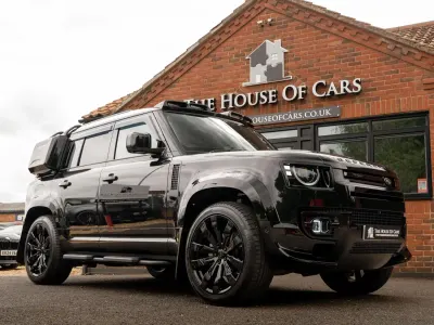 Used Land Rover Defender SE Dynamic 2026 Black SUV