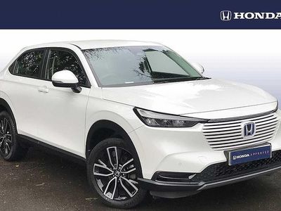 Used Honda HR-V Elegance 131 HP (96 kW) 2023 Platinum white SUV