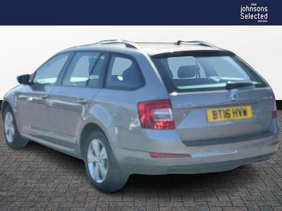 Used Skoda Octavia SE L 147 HP (108 kW) 2016 Beige Hatchback