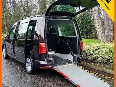 Used VW Caddy Maxi Life S 102 HP (75 kW) 2020 Purple MPV