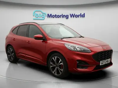 Używany Ford Kuga ST-Line X 190 KM (139 kW) 2023 Czerwony SUV