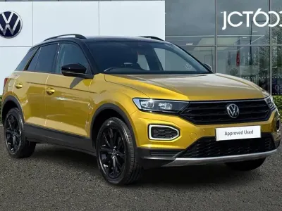 Used VW T-Roc Black Edition 150 HP (110 kW) 2021 Yellow SUV