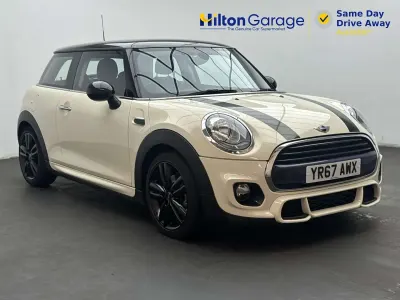 Used Mini Cooper Hatch 2017 White Hatchback