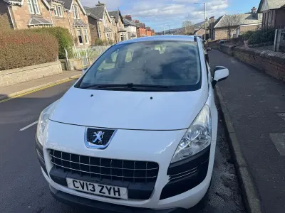 Used Peugeot 3008 Access 2013 White Estate