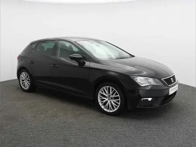 Used Seat Leon SE Dynamic 115 HP (84 kW) 2020 Black Hatchback