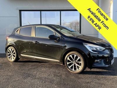 Used Renault Clio V Iconic 85 HP (62 kW) 2020 Diamond black Hatchback