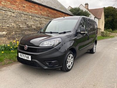 Used Fiat Doblò 2021 Black MPV