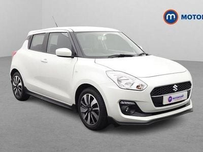 Used Suzuki Swift 90 HP (66 kW) 2019 White Hatchback