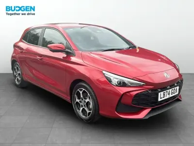 Usado MG MG3 Trophy 194 HP (142 kW) 2024 Vermelho Citadino