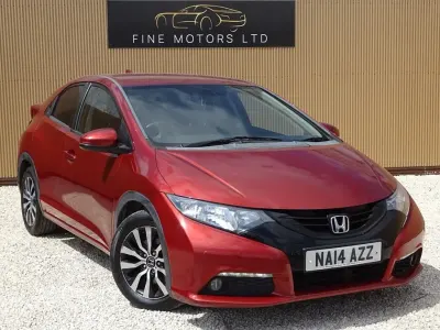 Used Honda Civic SE Plus 120 HP (88 kW) 2014 Red Hatchback