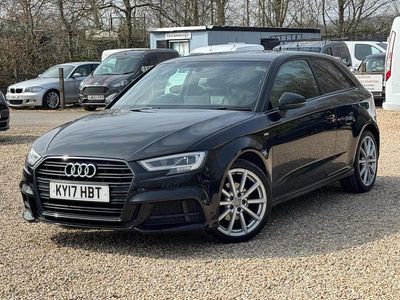 Begagnad Audi A3 Black Edition 184 HK (135 kW) 2017 Svart Halvkombi