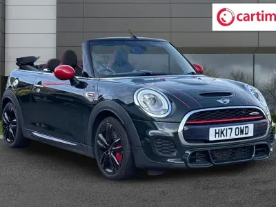 Usado Mini John Cooper Works Cabriolet 231 CV (169 kW) 2017 Verde Descapotable