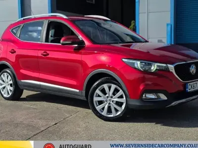 Used MG ZS Excite 106 HP (77 kW) 2017 Red SUV