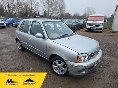 Used Nissan Micra SE 2001 Silver Hatchback