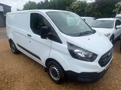 Used Ford Transit Custom 105 HP (77 kW) 2018 White Van
