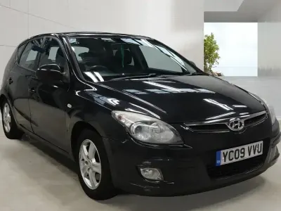 Used Hyundai i30 Comfort 109 HP (80 kW) 2009 Black Hatchback