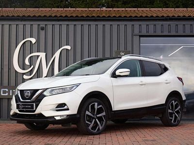 Used Nissan Qashqai Tekna 2018 White SUV