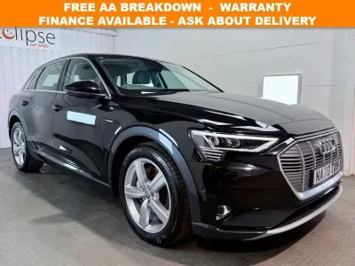 Begagnad Audi e-tron Advanced 230 kW (313 HK) 2020 Svart SUV