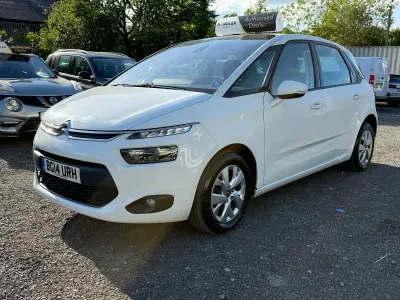Usado Citroën C4 Picasso VTR Sport 90 CV (66 kW) 2014 Blanco Monovolumen
