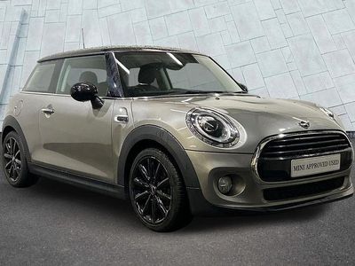 Silver Used 2018 Mini Cooper Hatch Hatchback | £10,700 (Good price)