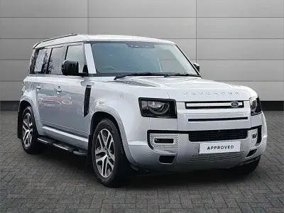 Used Land Rover Defender 245 HP (180 kW) 2024 Silver SUV