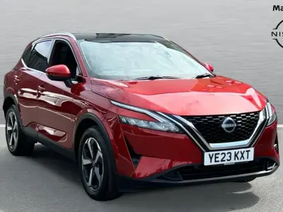 Used Nissan Qashqai N-Connecta 158 HP (116 kW) 2023 Red SUV