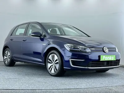 Begagnad VW e-Golf 2020 Blå Halvkombi
