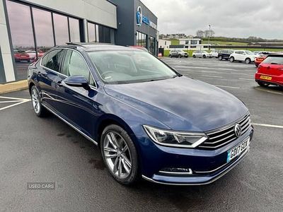 Blue Used 2017 VW Passat GT Sedan | £12,395 (Fair price)