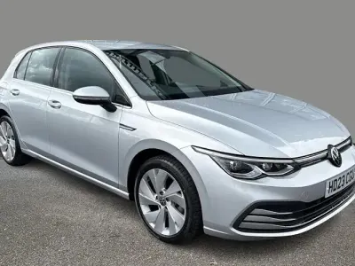 Used VW Golf VIII Style 131 HP (96 kW) 2023 Silver Hatchback