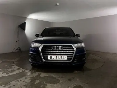 Used Audi Q7 S-Line 286 HP (210 kW) 2019 Blue SUV