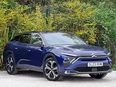 Używany Citroën C5 Aircross PureTech 131 KM (96 kW) 2023 Niebieski SUV
