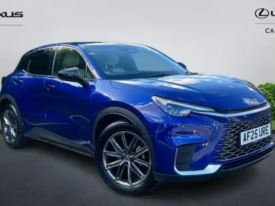 Used Lexus LBX 136 HP (100 kW) 2025 Blue SUV
