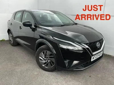 Używany Nissan Qashqai Acenta Premium 2023 Czarny SUV