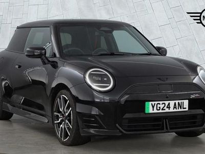 Used Mini Cooper Hatch 133 kW (181 HP) 2024 Black Hatchback