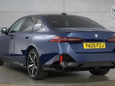 Used BMW 520 M Sport 205 HP (150 kW) 2025 Blue Sedan