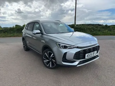 Used MG ZS Trophy 196 HP (144 kW) 2025 Silver SUV
