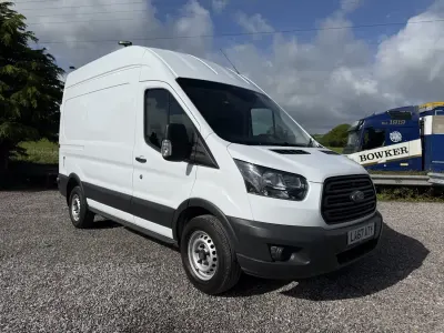 Usado Ford Transit 130 CV (95 kW) 2018 Blanco Van