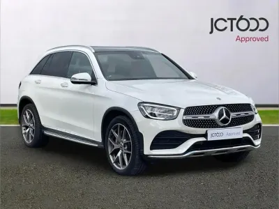 Used Mercedes GLC300 AMG Line Premium 241 HP (177 kW) 2022 White SUV