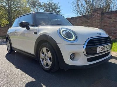 Used Mini Cooper Classic 136 HP (100 kW) 2019 White Hatchback