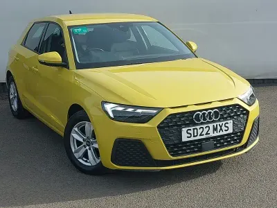 Used Audi A1 Design 110 HP (80 kW) 2022 Yellow SUV