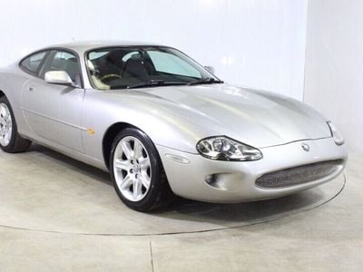Jaguar XK8