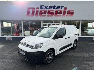 White Used 2022 Citroën Berlingo MPV | £9,989 (Fair price)