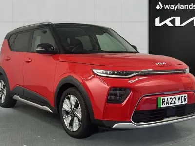 Used Kia Soul EV 150 kW (204 HP) 2022 Red SUV