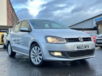 Used VW Polo SEL 2013 Silver Hatchback