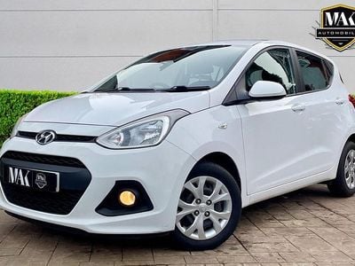 Used Hyundai i10 SE 87 HP (63 kW) 2015 White Hatchback