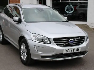 Used Volvo XC60 SE 2017 Silver SUV