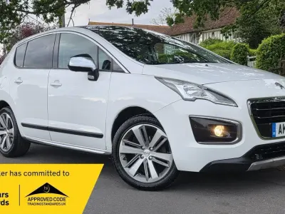 Begagnad Peugeot 3008 Allure 120 HK (88 kW) 2016 Vit Halvkombi