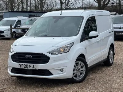 Used Ford Transit Connect Limited 118 HP (86 kW) 2020 White MPV