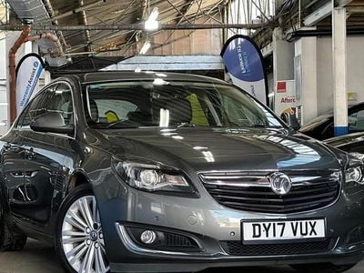 Używany Vauxhall Insignia S 170 KM (125 kW) 2017 Szary Hatchback